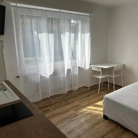 Pearl05 Pearl Arbor 5